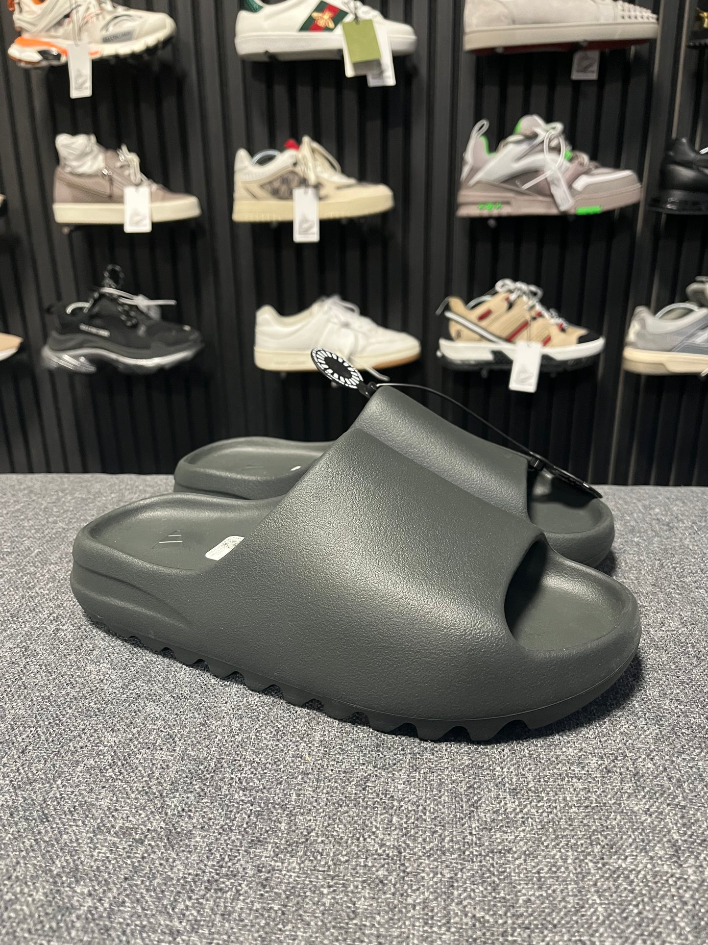 Yeezy Slides UK 11 3601