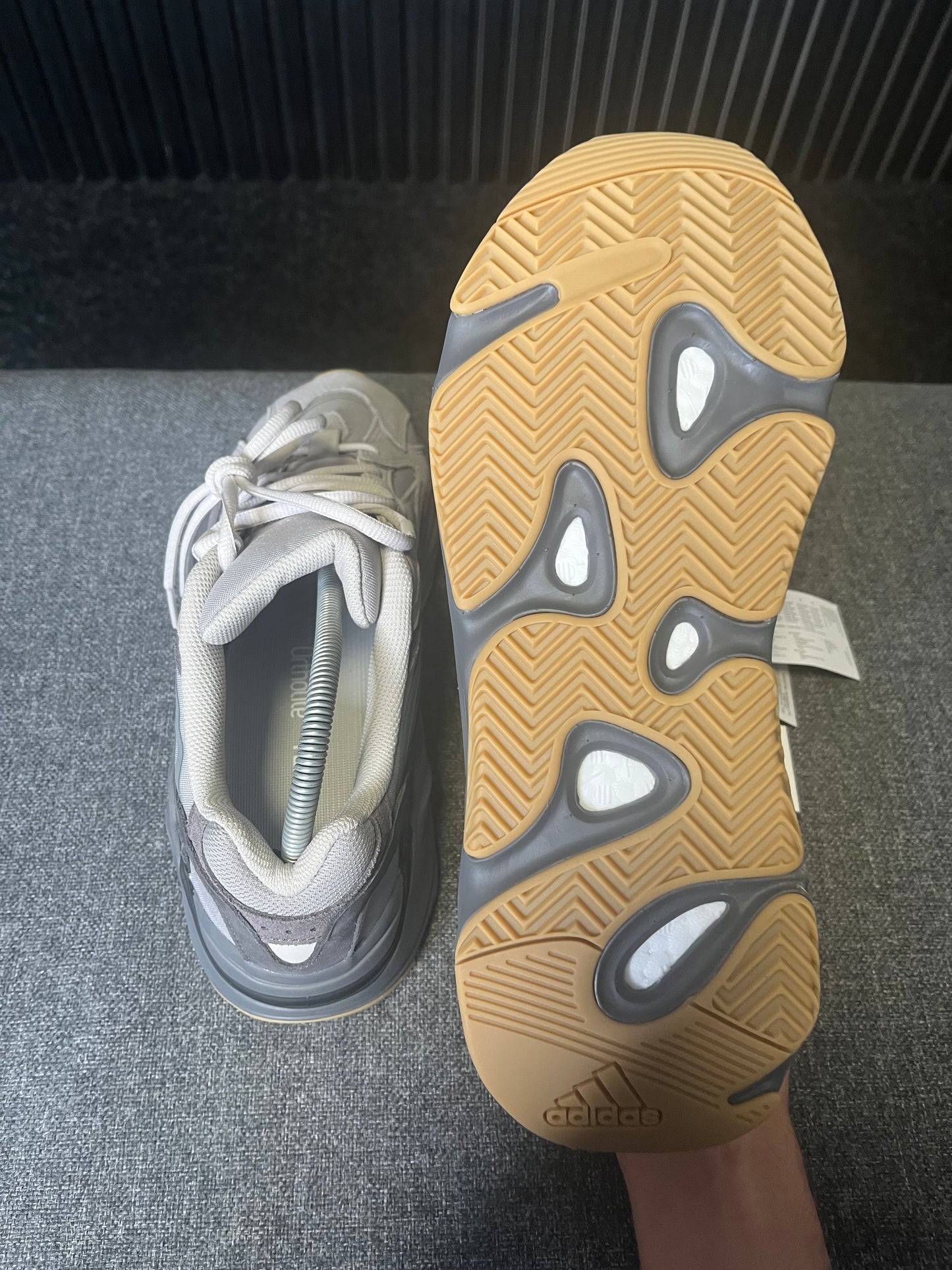 Yeezy 700 Tephra UK 9.5 3462