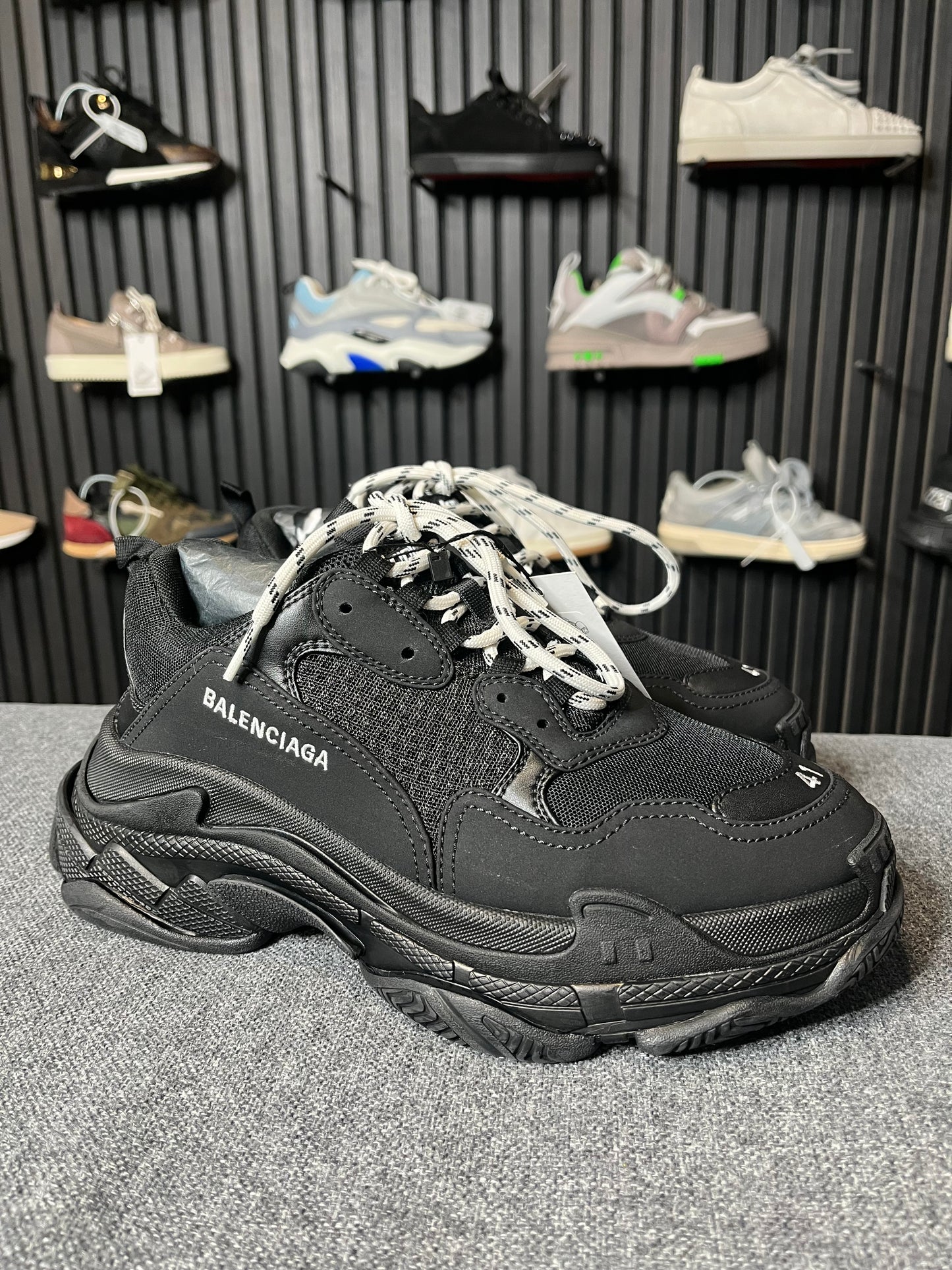 Balenciaga Triple S UK 7 3476