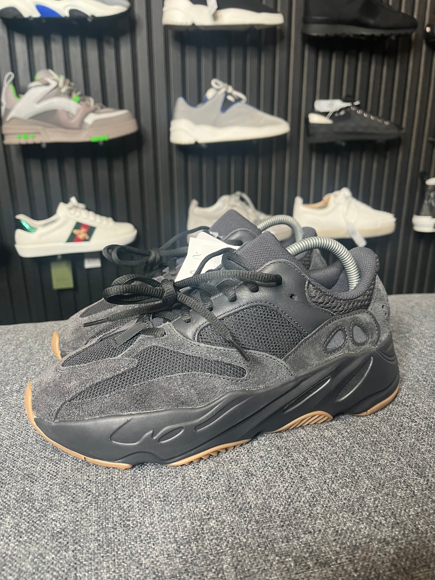 Yeezy 700 Utility UK 7 3217