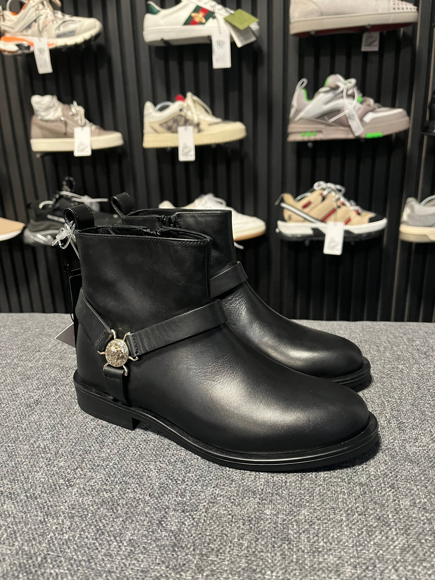 Versace Mdusa Boots UK 1 3613