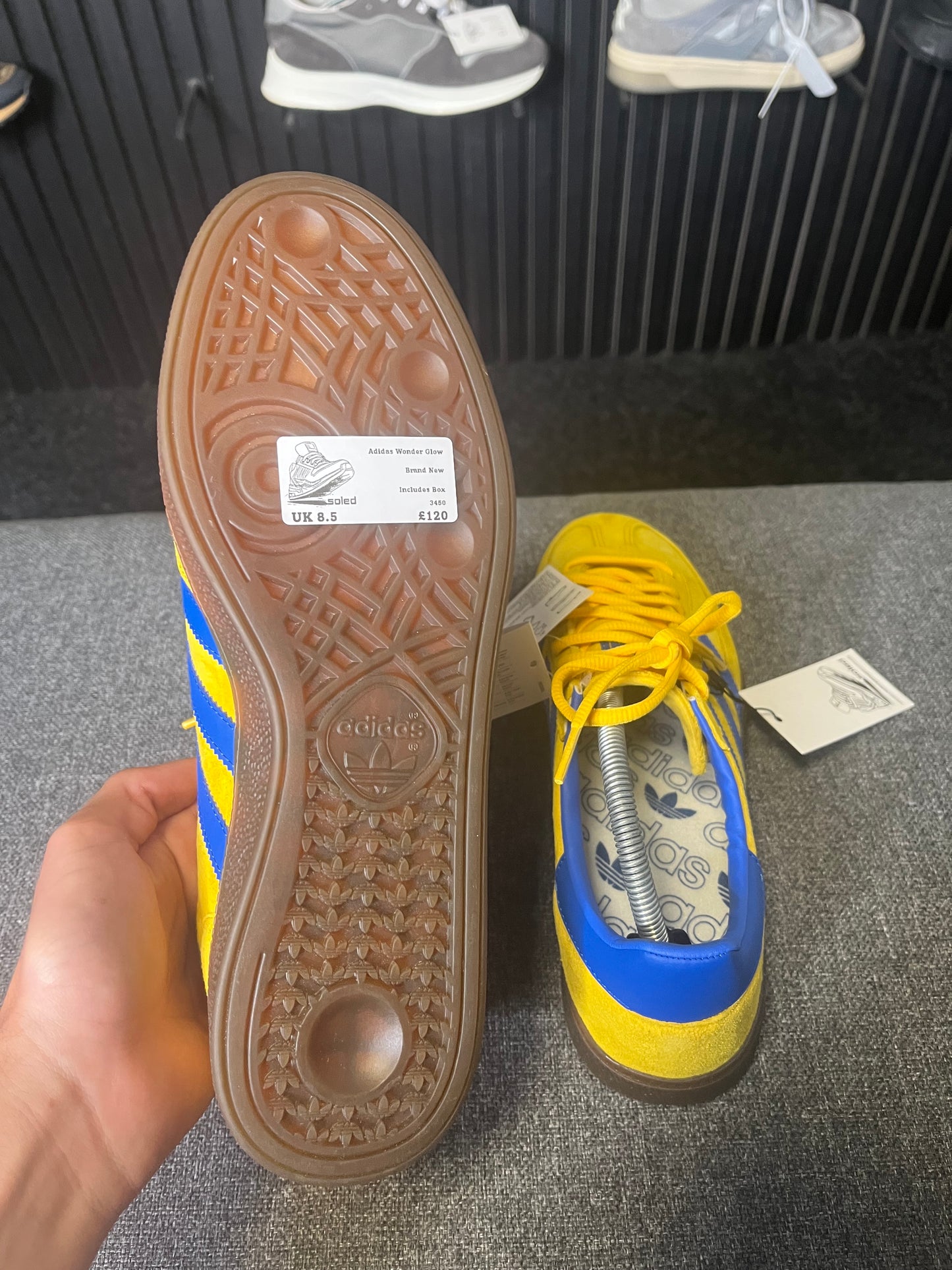 Adidas Wonder Glow UK 8.5 3450