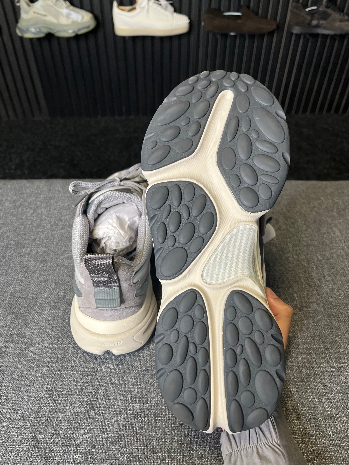 Axel Arigato Satellite Runner UK 9 2634