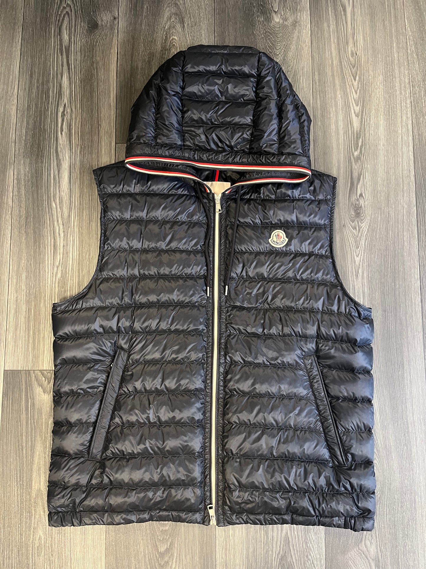 Moncler Navy Gilet Size 6 - XL 3689