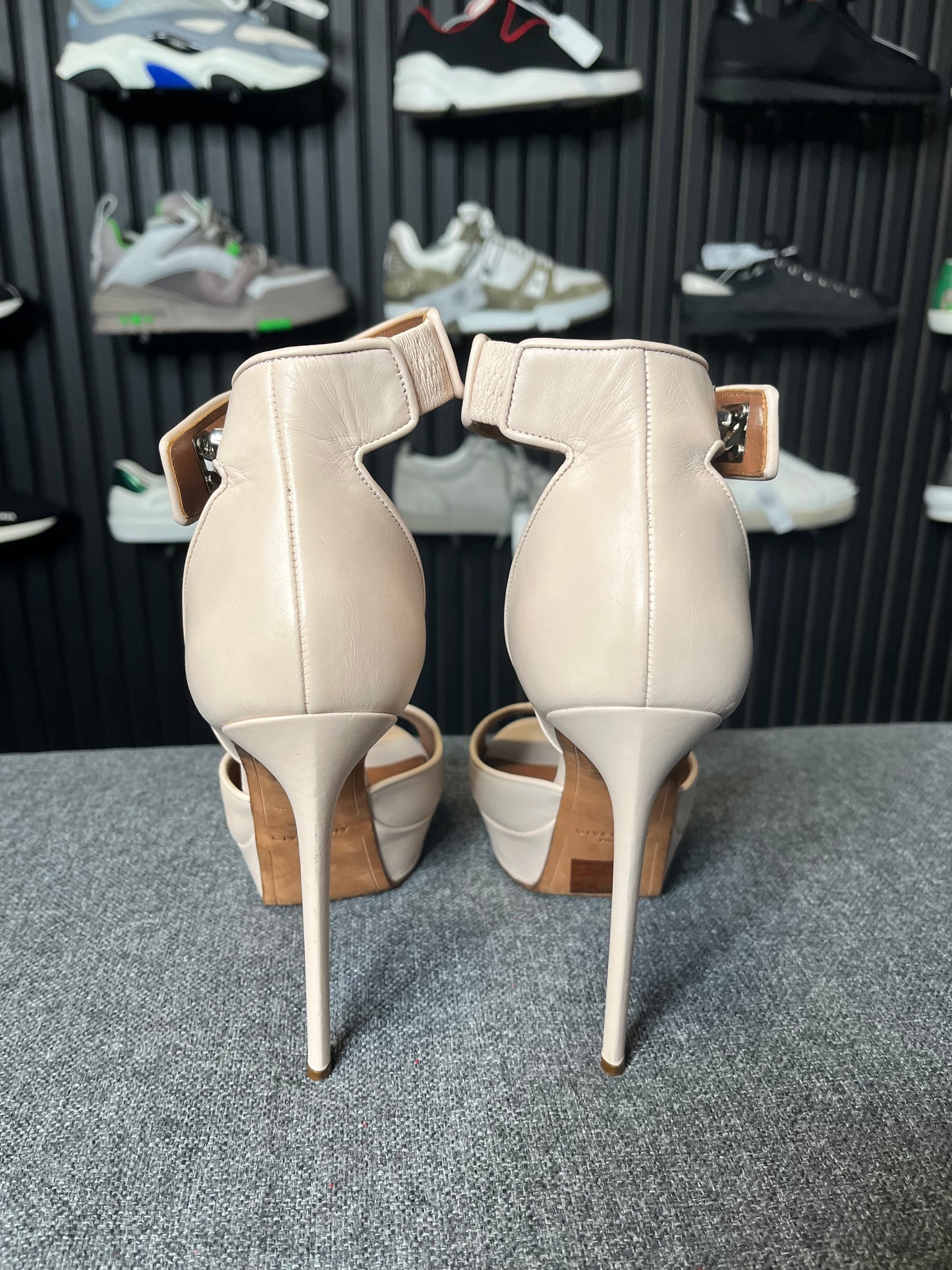 Givenchy Shark Lock Stiletto Sandals Size 39.5 3260