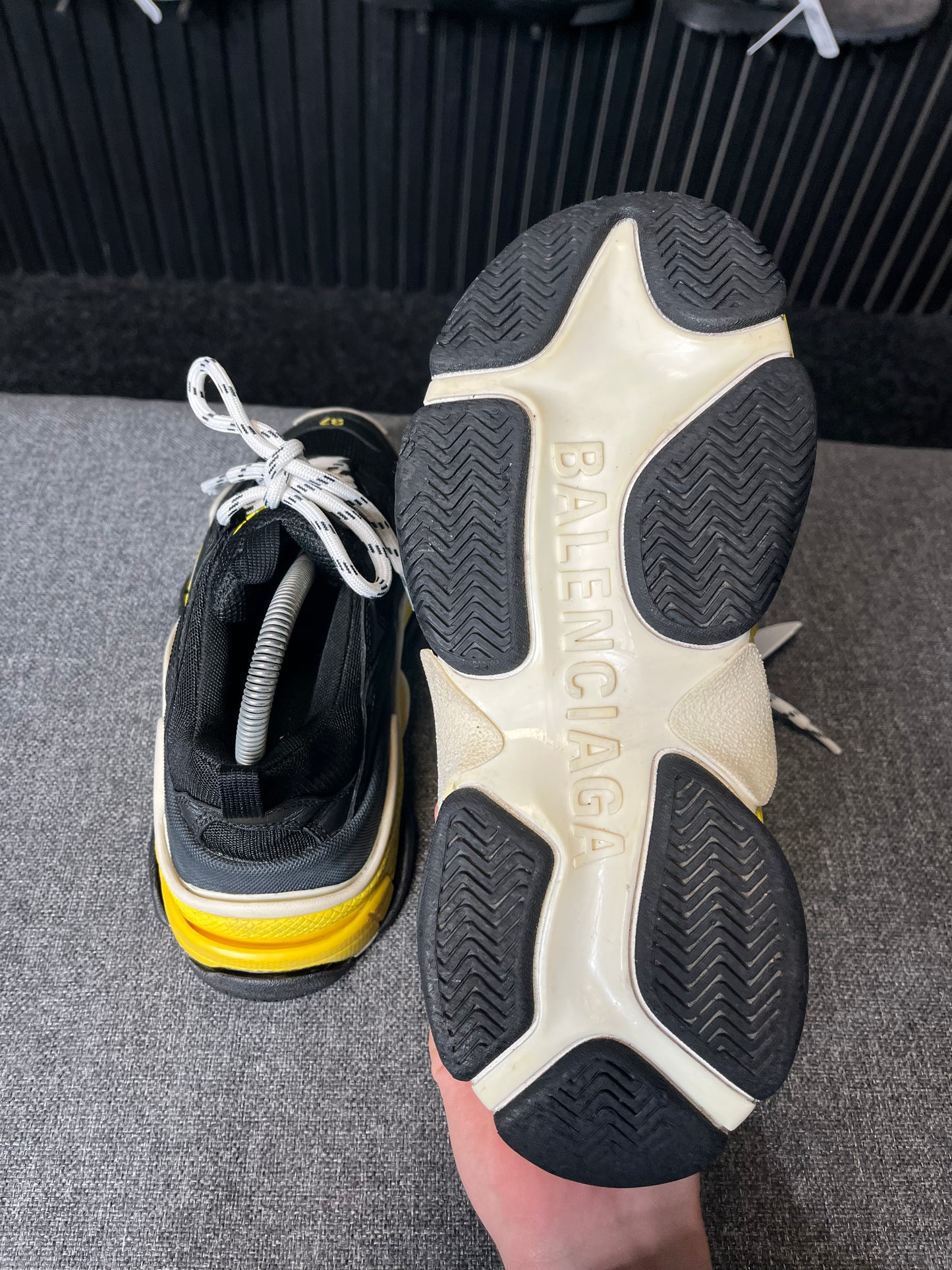 Balenciaga Triple S UK 4 2901