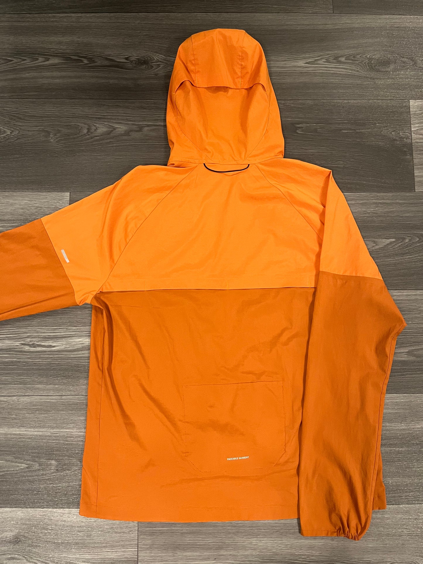 Nike Repel UV Windrunner Orange Medium 3501