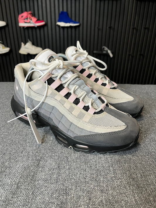Nike Air Max 95 Pink Foam UK8 2550