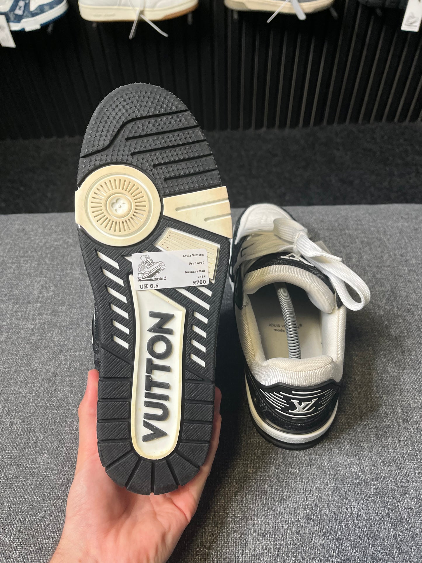 Louis Vuitton UK 6.5 3489
