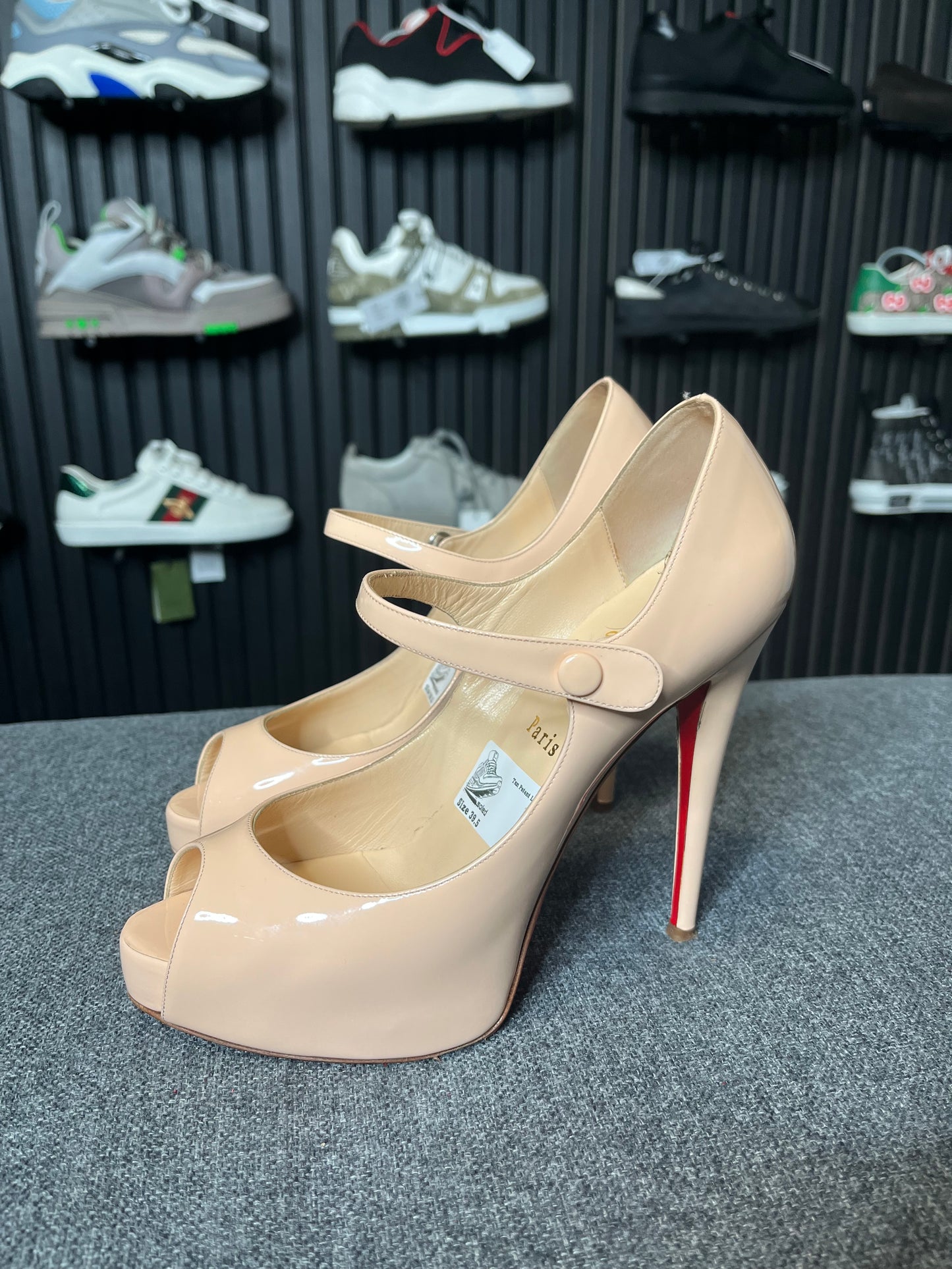 Louboutin Jane Vendome Patent Heels Size 39.5 3257
