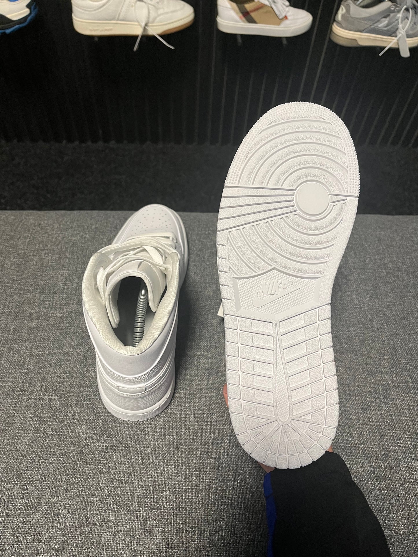 Jordan 1 Mid Triple White UK 9 3590