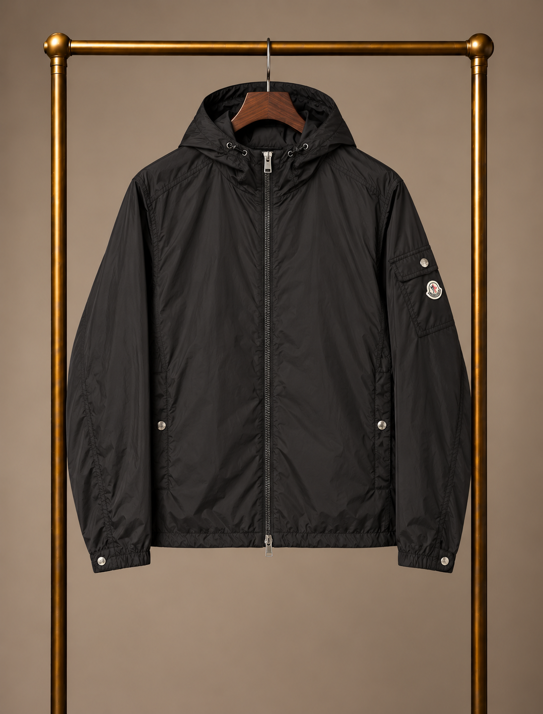 Moncler Etiache Size 6 3704