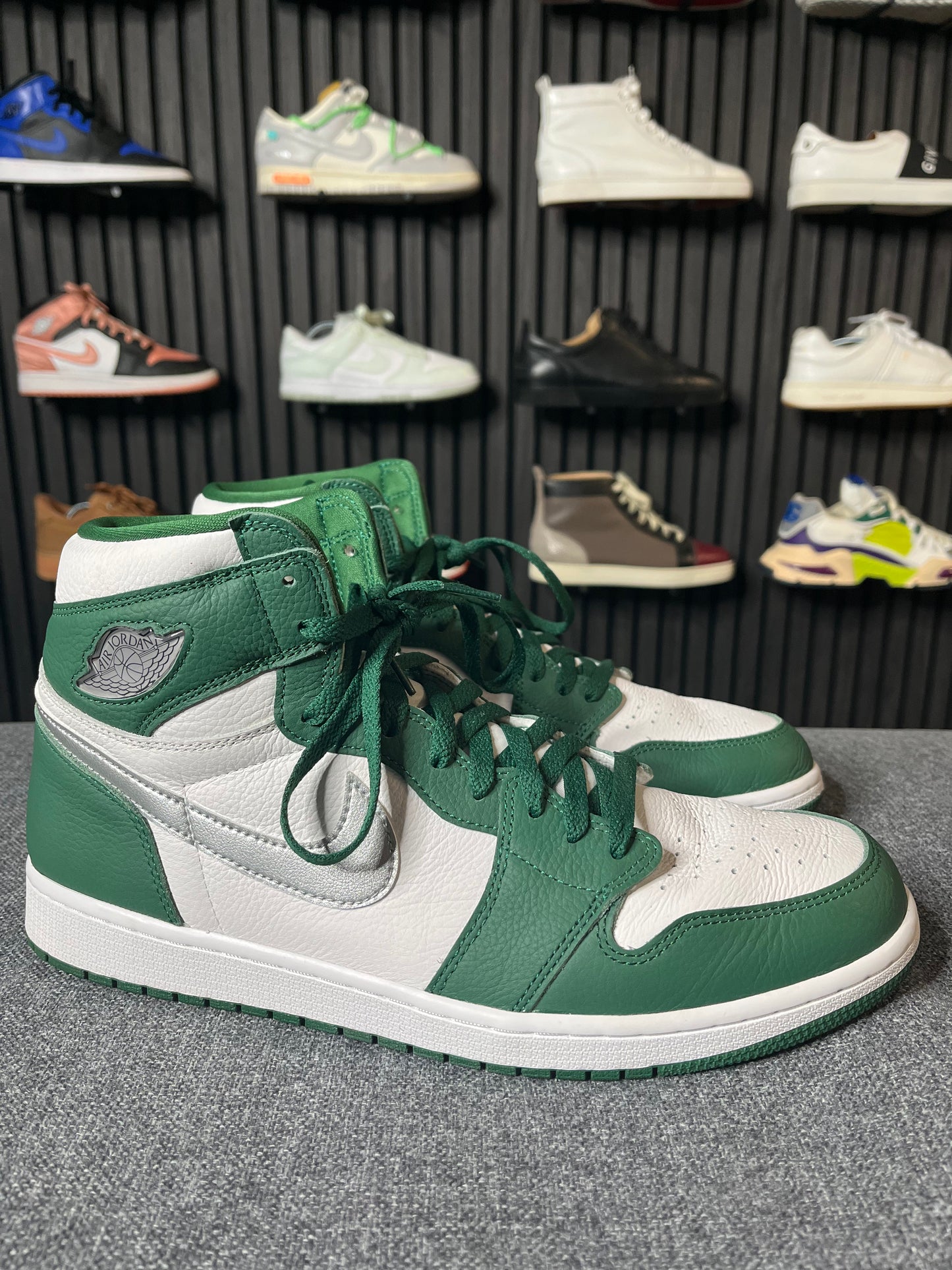 Air Jordan 1 Retro High Gorge Green UK12