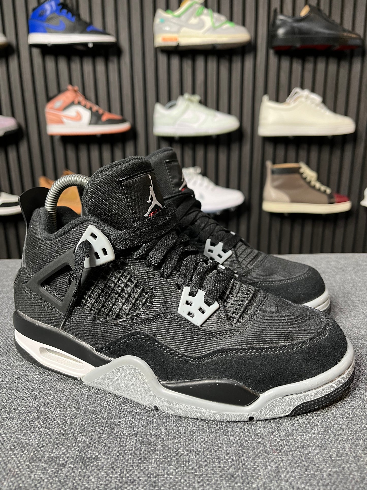 Air Jordan 4 Retro Black Canvas UK5 Soled