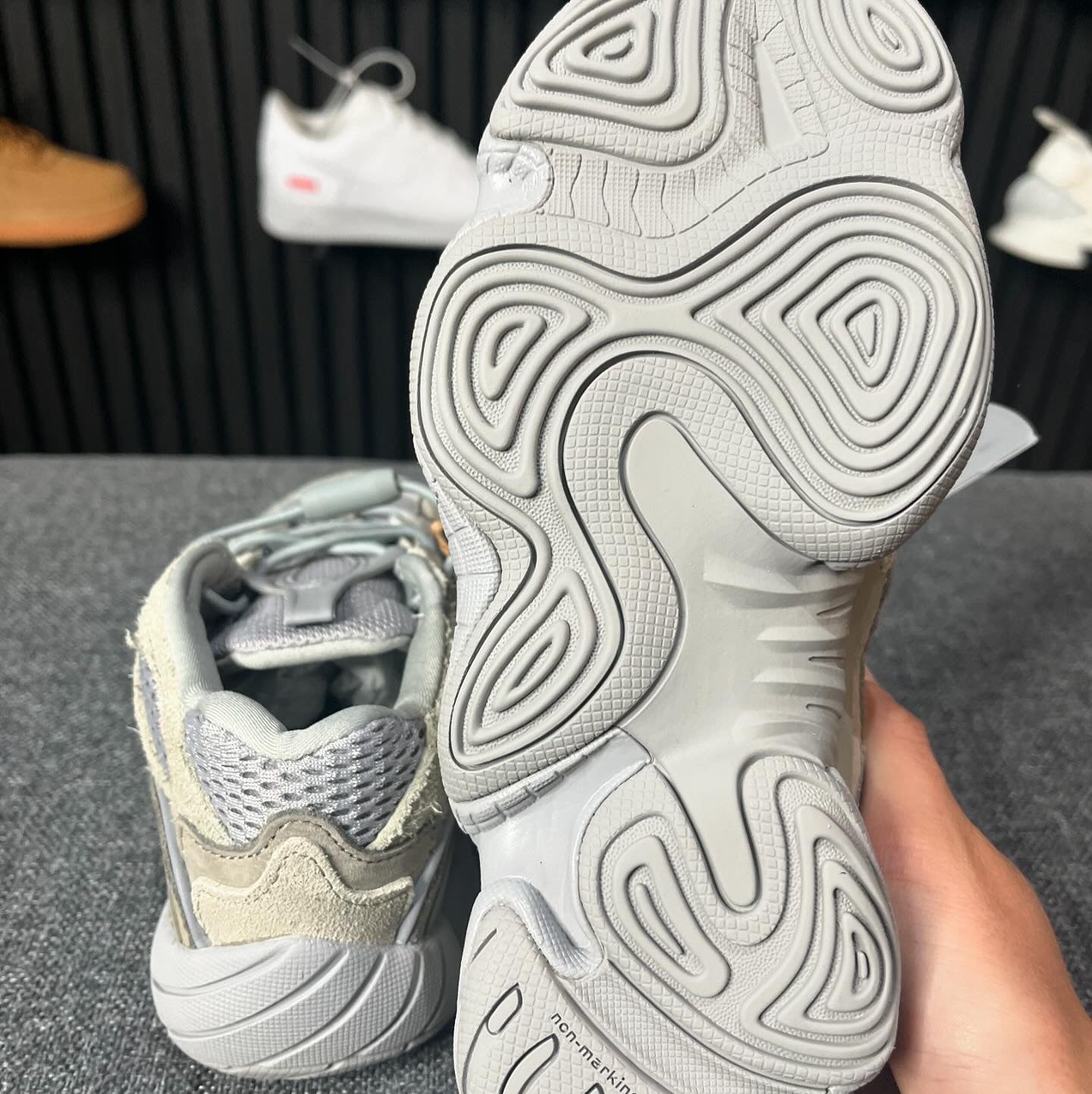 Yeezy 500 Stone Salt UK1.5