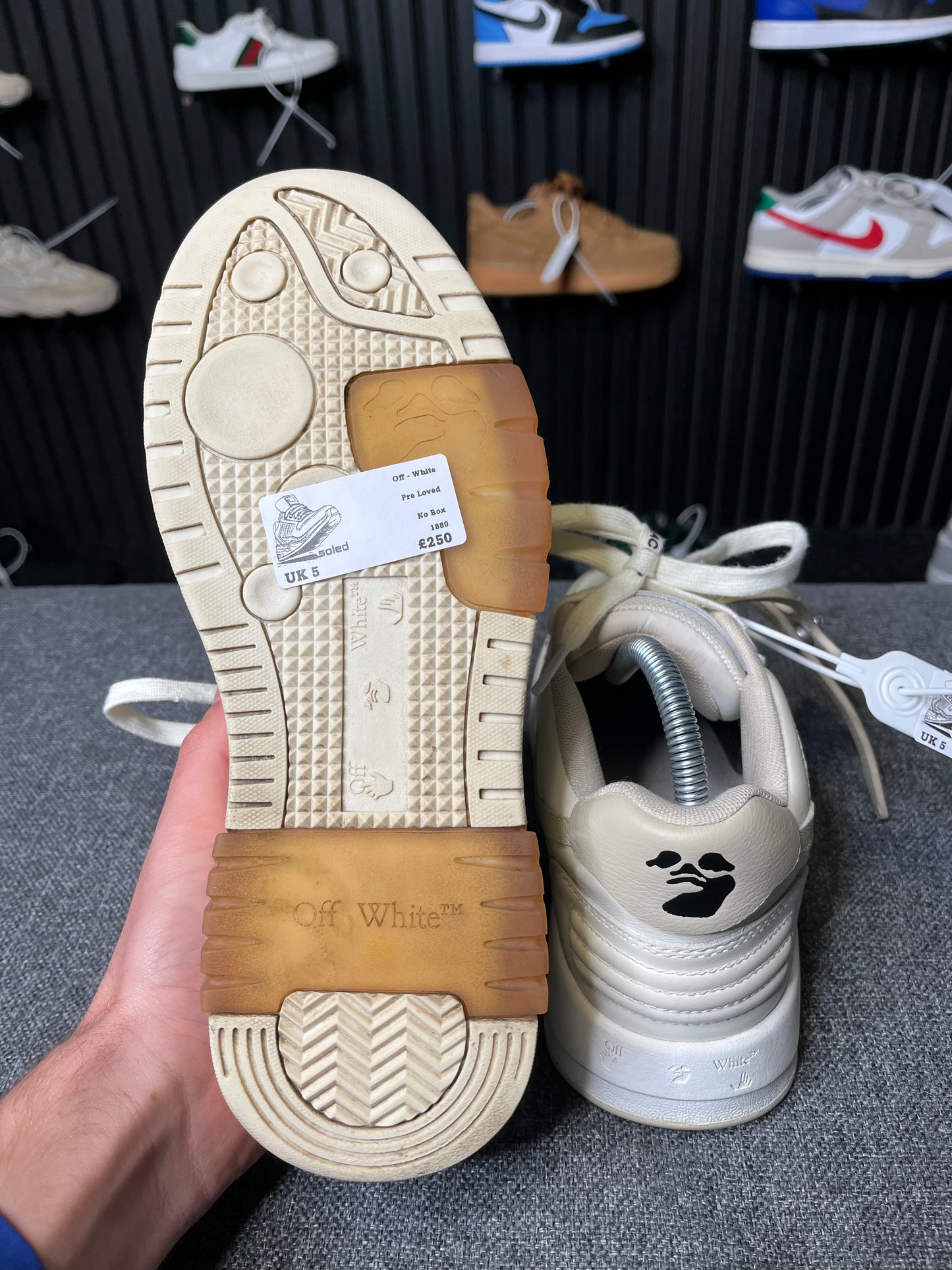 Off White Out Of Office White/Beige UK5 1880