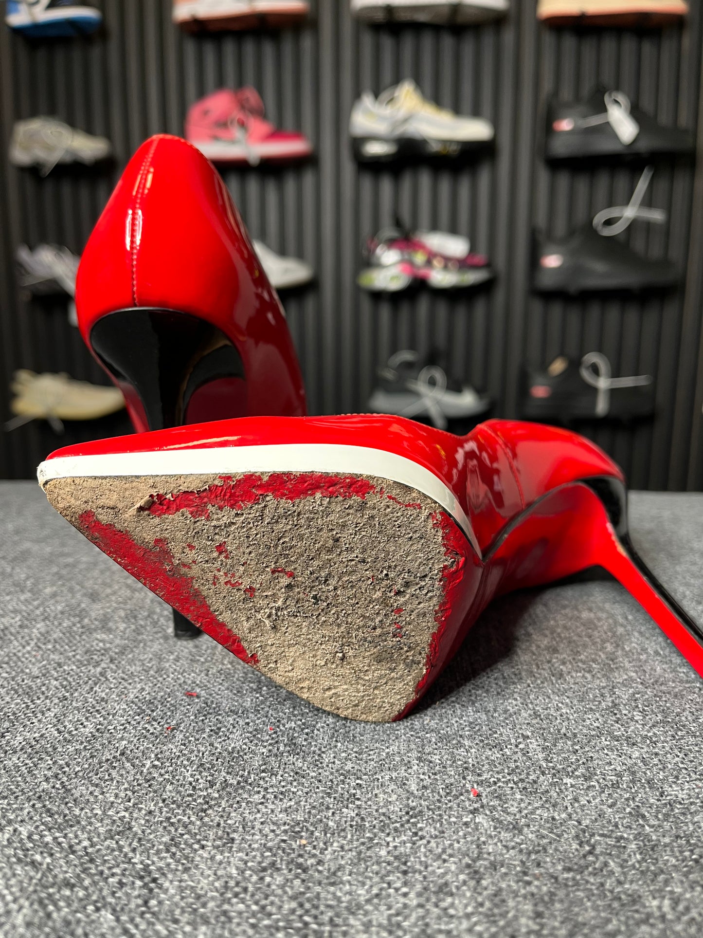 Christian Louboutin UK5 2179