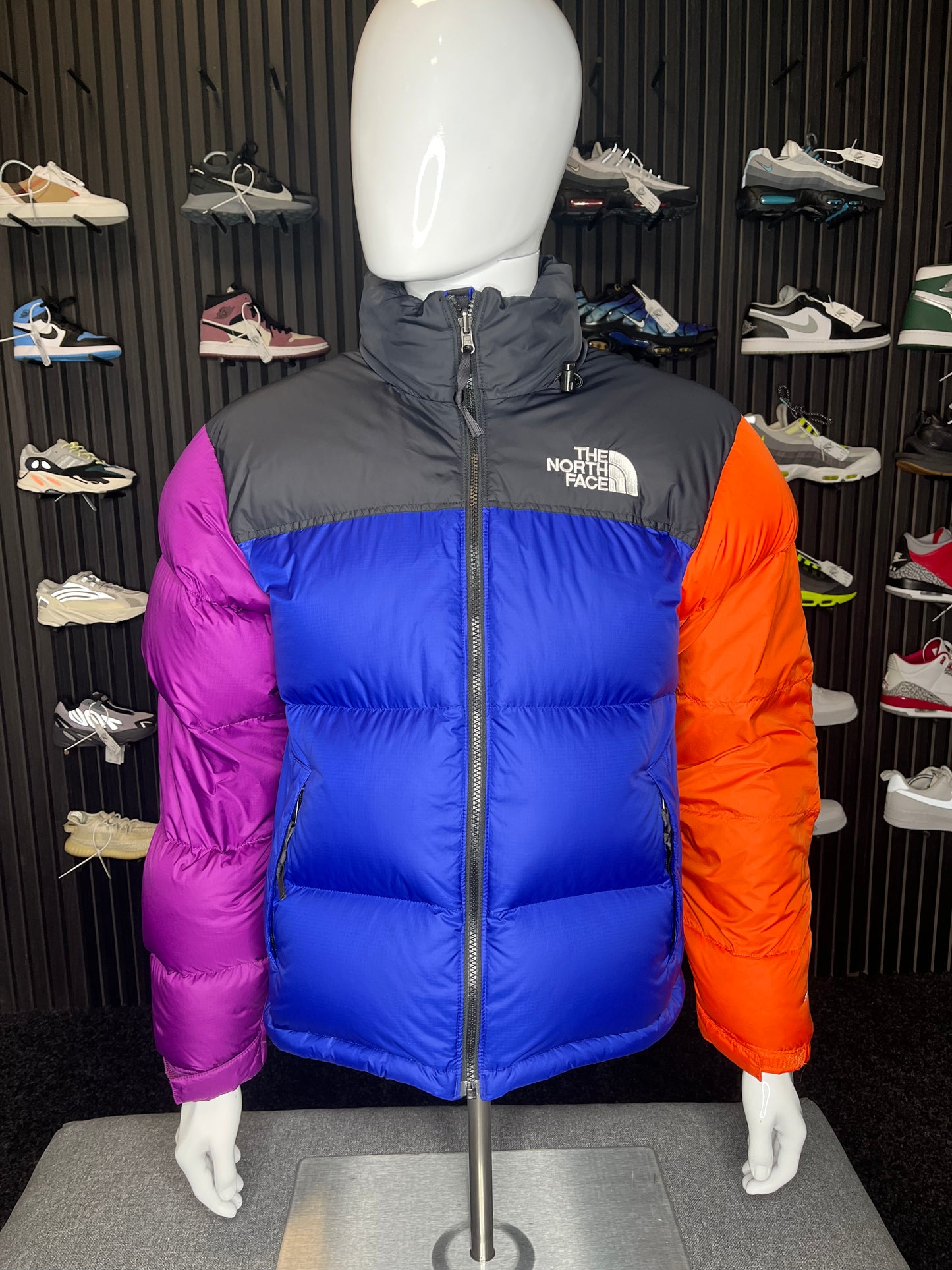 North Face Down Jacket Small 2224