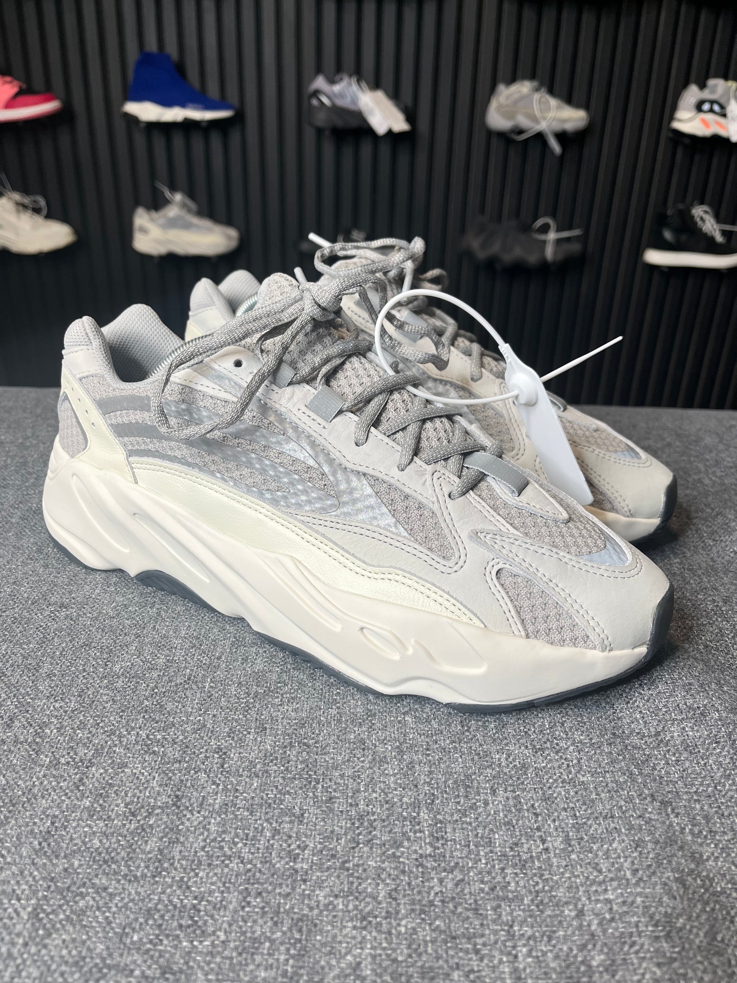 Yeezy Boost 700 Static UK11 2491