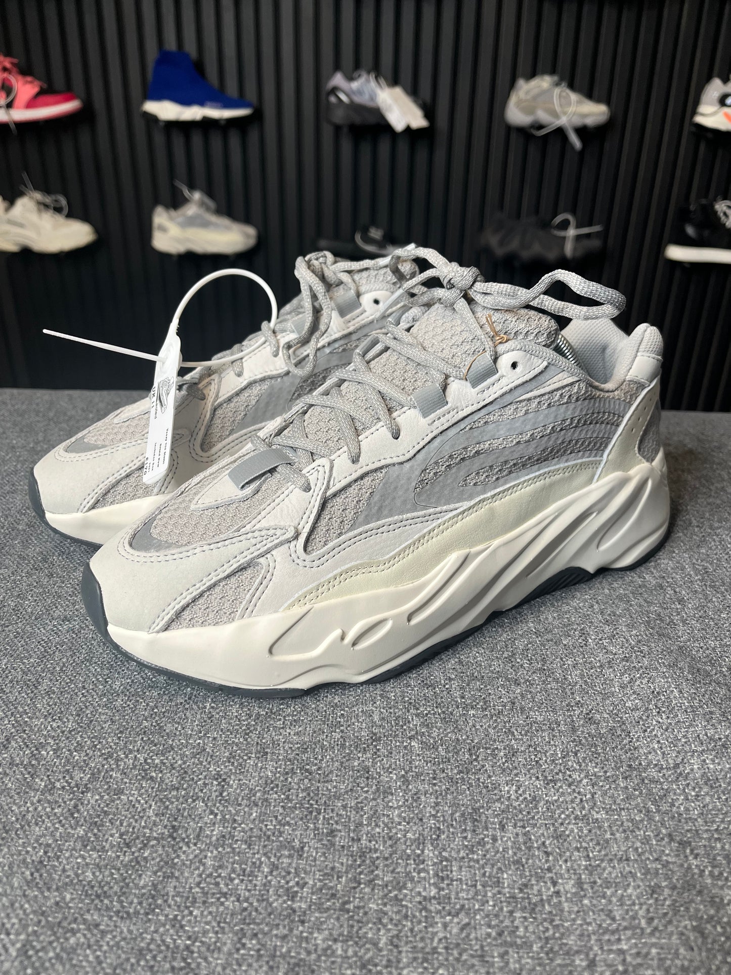Yeezy Boost 700 Static UK11 2491
