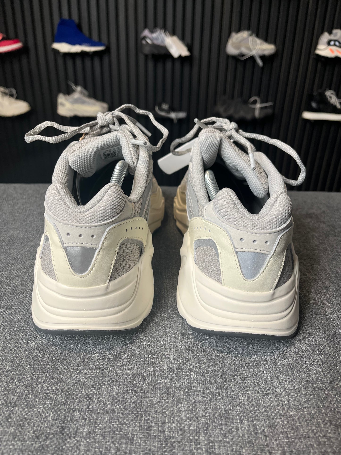 Yeezy Boost 700 Static UK11 2491