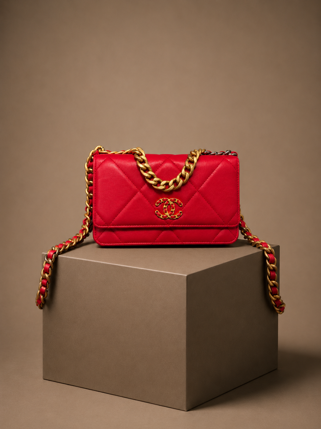 Chanel Wallet on Chain Quilted Lambskin Crossbody Bag (Hot Pink) - Football Card WINNER MICHELLE DOWDLES (Accrington)